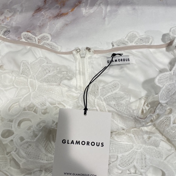 Glamorous off shoulder lace dress. Sz M - Picture 5 of 7